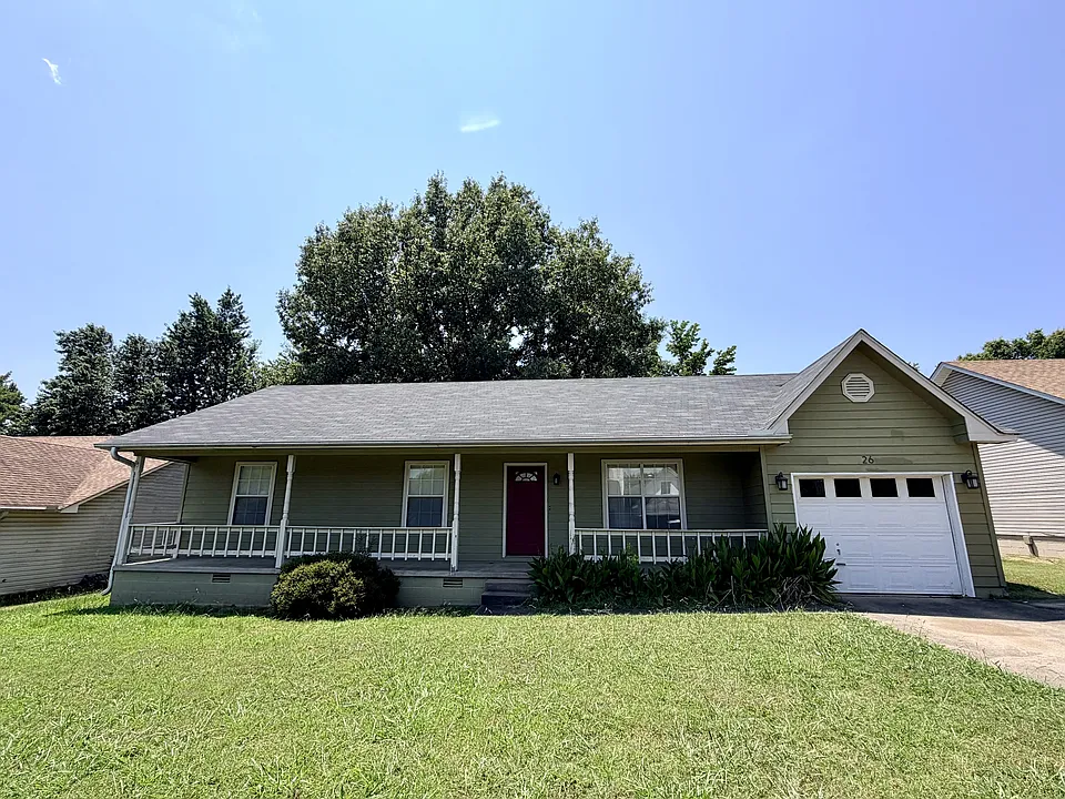 26 Alexis Dr