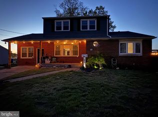 40 Woodlane Dr, Blackwood, NJ 08012