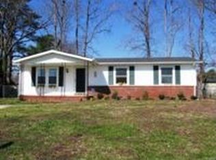 1114 Lake Kennedy Dr, Suffolk, VA 23434