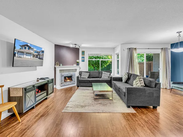 8260 162a St #202, Surrey, BC V4N 0P6