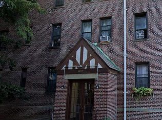 42-59 Bowne St #1A, Flushing, NY 11355