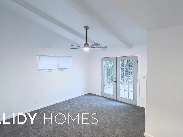 2714 Tottingham Rd — Photo 41