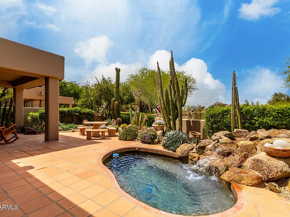 7500 E Boulders Pkwy #67