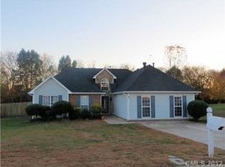 4125 Carolina Pointe Ct SW, Concord, NC 28027