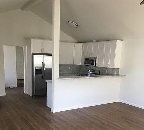 3rd image of 73 Pala Ave