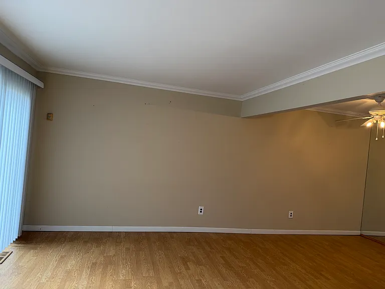 8237 Kennedy Cir — Photo 2