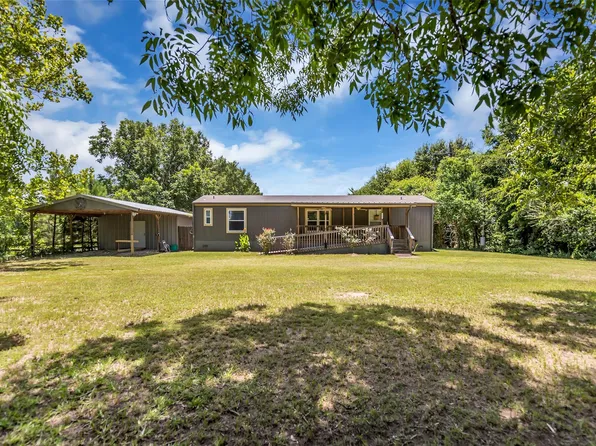 1305 W 1st St, Groveton, TX 75845