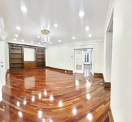 5th image of 1814 E 19th St #4