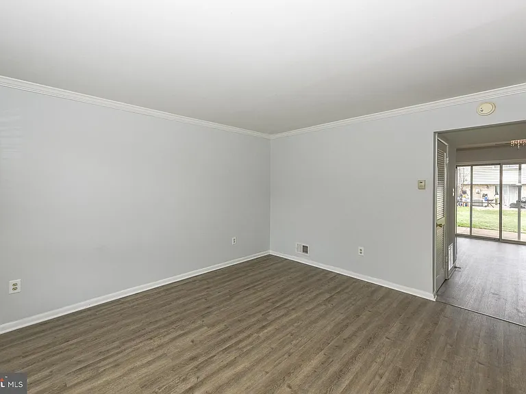 2208 Huston Pl — Photo 9