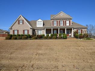 2830 Manning Cir S, Nesbit, MS 38651