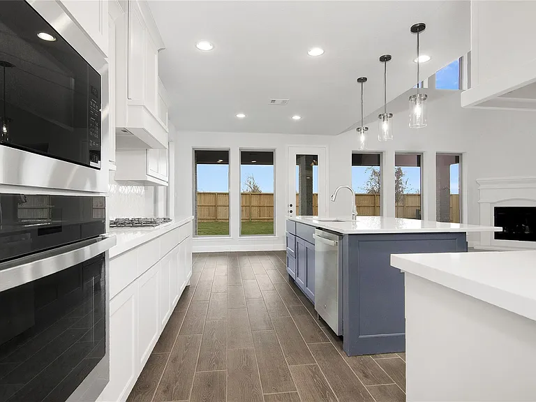 7510 Snowfield Peak Lane Ct — Photo 23