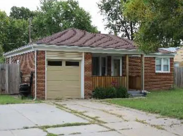 2846 S Laura Ave, Wichita, KS 67216