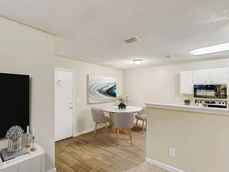 Brandemere Apartment Homes — Photo 43