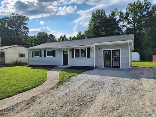 423 Holly Hill Dr, Petersburg, VA 23805