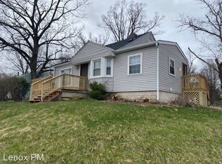 811 E Pike St, Pontiac, MI