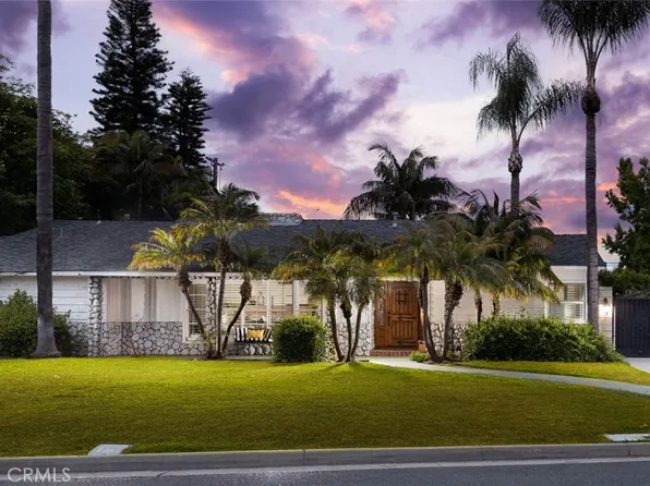 1009 W River Ln, Santa Ana, CA 92706