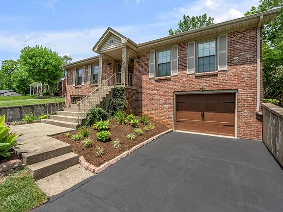 2nd image of 267 Argonne Cir #B