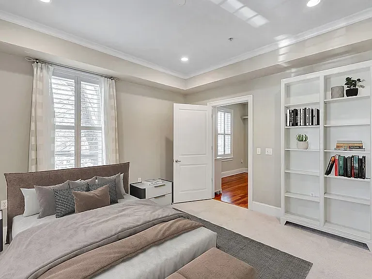 2 bed, 1780 sqft, $2,750 — Photo 3