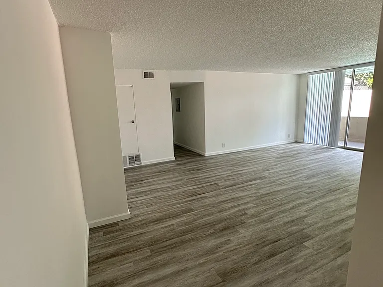 12221 San Vicente Blvd — Photo 2
