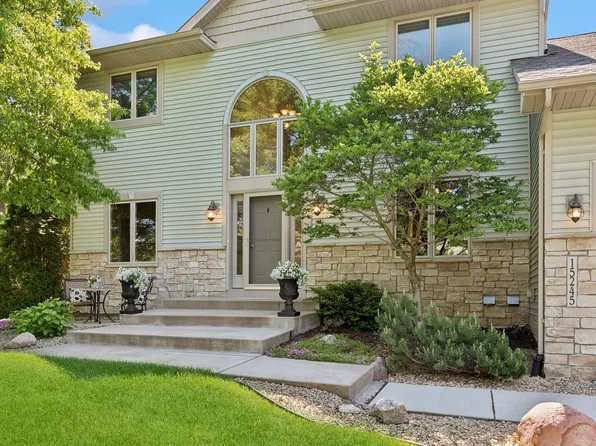 15245 Swallow St NW, Andover, MN 55304