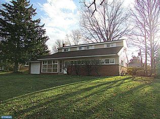 1119 N Hilton Rd, Wilmington, DE 19803