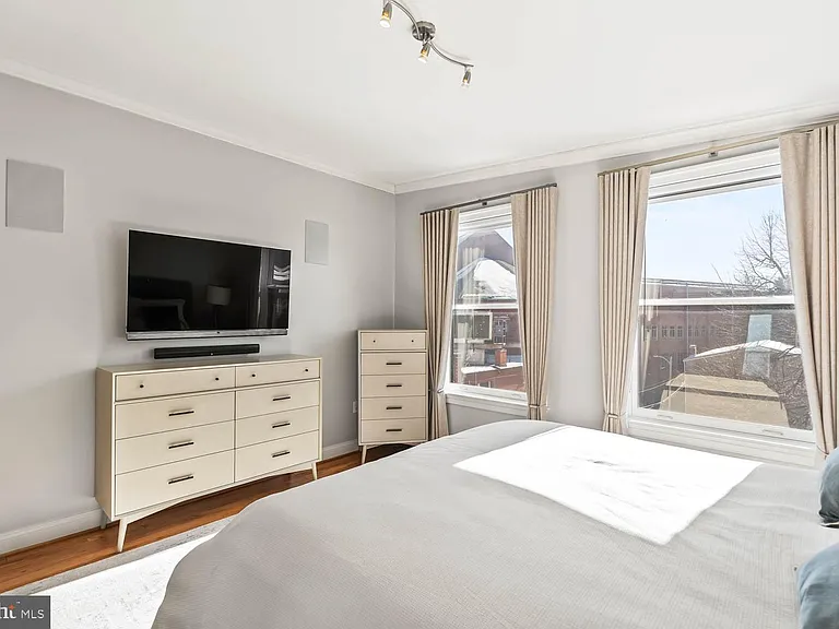 1224 R St NW #2B — Photo 24