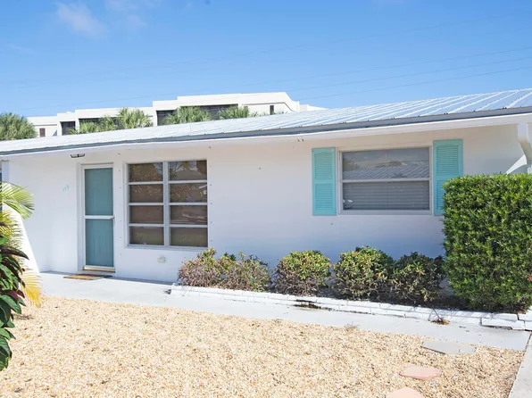119 SE Sailfish Ln, Stuart, FL 34996
