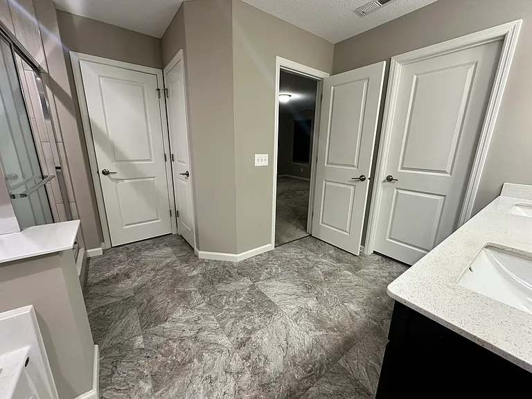 9876 Ambrose Rd — Photo 16