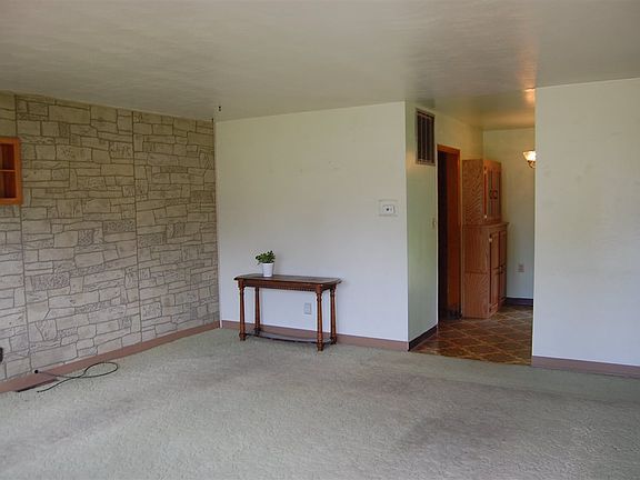 4th image of 25649 County Road 4