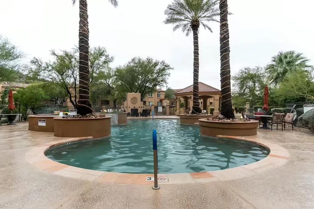 7050 E Sunrise Dr — Photo 2