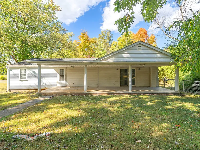 6006 Fayette Ln — Photo 17