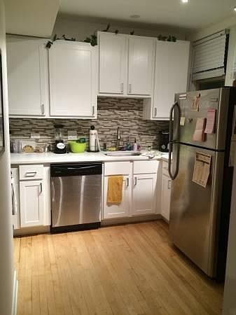 2nd image of 4843 N Ashland Ave APT 2a