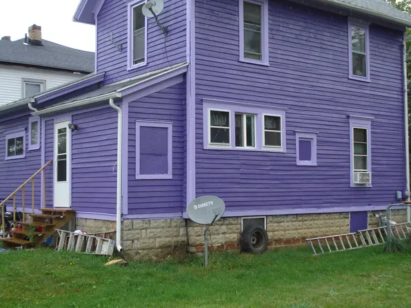 711 N Eaton St, Albion, MI 49224