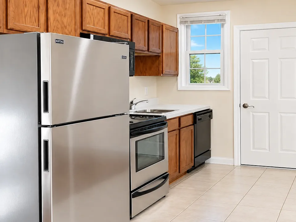 1309 Bryant St NE #201