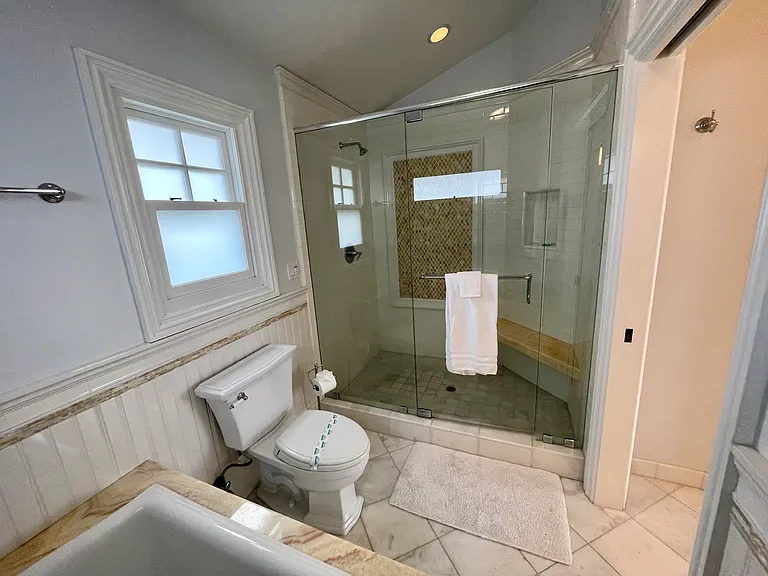 44 Sunset Dr — Photo 11