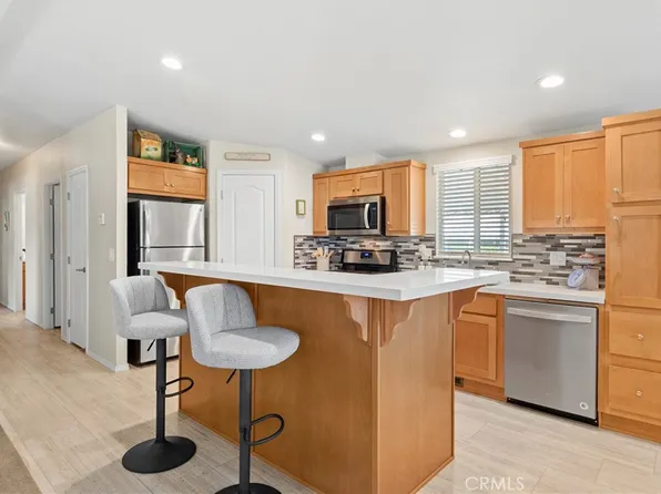 1424 Glengrove Sq, Corona, CA 92882