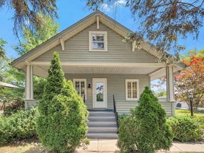 105 Oak Ave, Westmont, IL, 60559