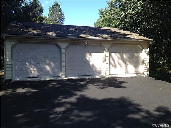 5th image of 13444 Carters Creek Ct