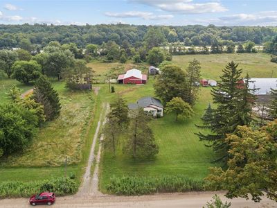 25245 Bell Rd, New Boston, MI, 48164