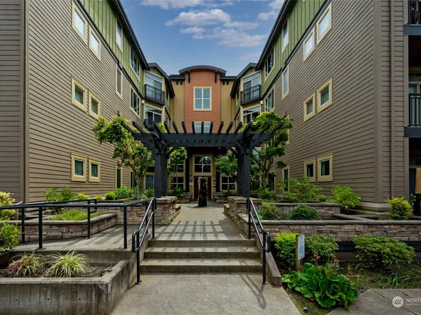 15730 116th Avenue NE #101, Bothell, WA 98011