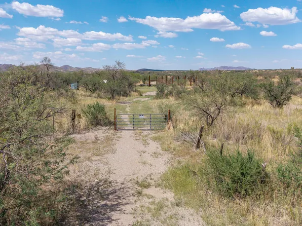 W Hinckley Rd, Arivaca, AZ 85601