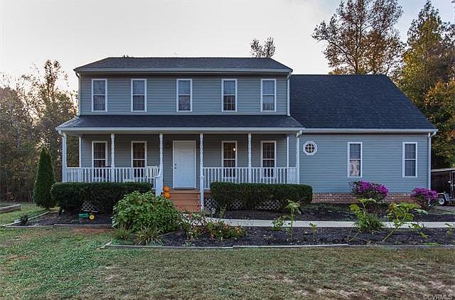 1st image of 15625 Pypers Pointe Dr