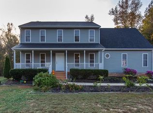 15625 Pypers Pointe Dr, Chesterfield, VA 23838