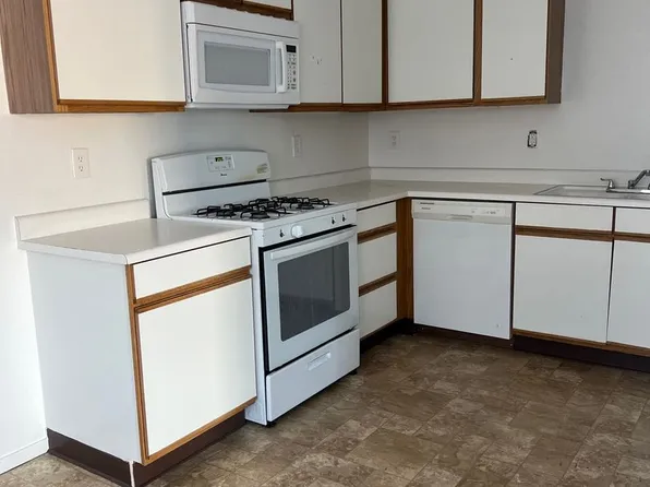 Peppertree Apartments, 195 Lois Ln APT 42, Fernley, NV 89408