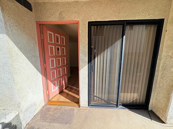 2nd image of 118 N Cedar St APT 2