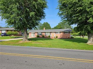 511 McCoy Rd, Reidsville, NC 27320