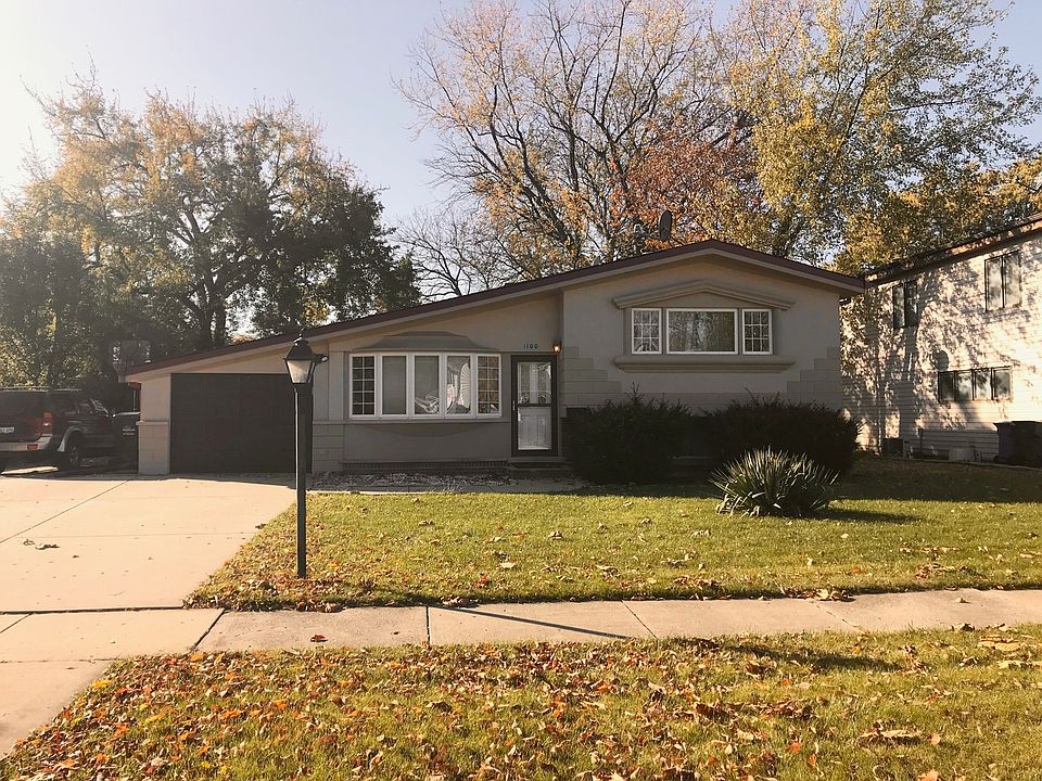 1st image of 1100 Hewitt Dr