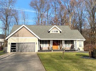 1332 Post Creek Rd, Batavia, OH 45103