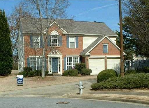 1st image of 615 Grasmere Ct NE