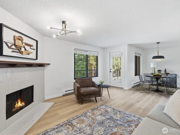 11615 127th Lane NE #A1, Kirkland, WA 98034
